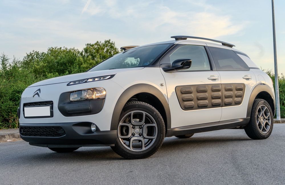 Citroen C4 Cactus Shine Edition C/ Hill Climb Control – S&Se+