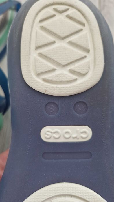 Sandały crocs huarache