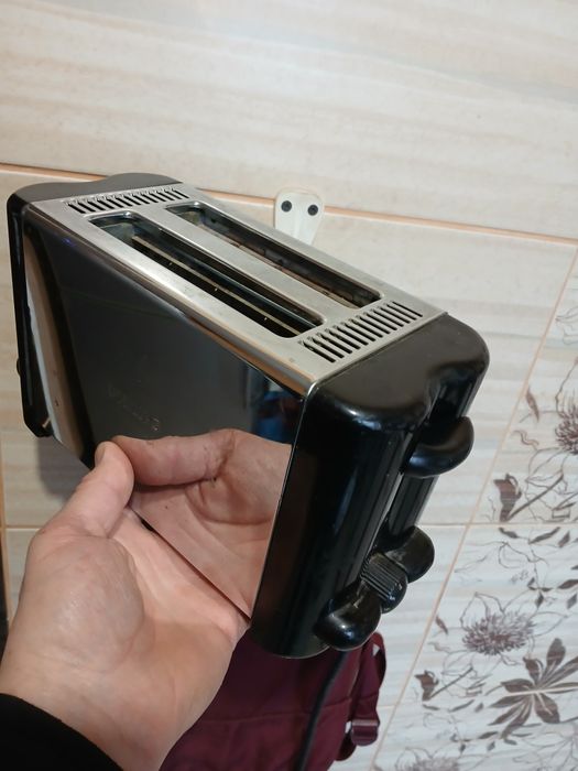 Продам тостер Phillips