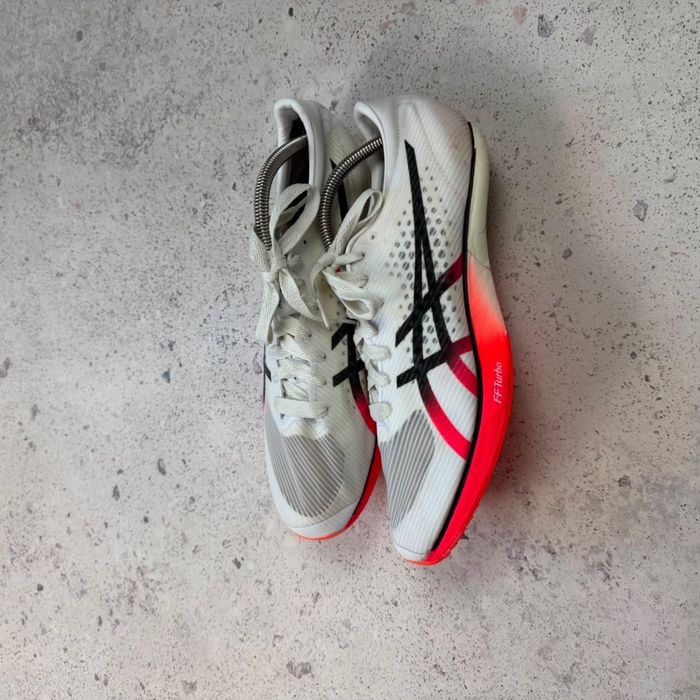 Шиповки для спринту asics metaspeed sp