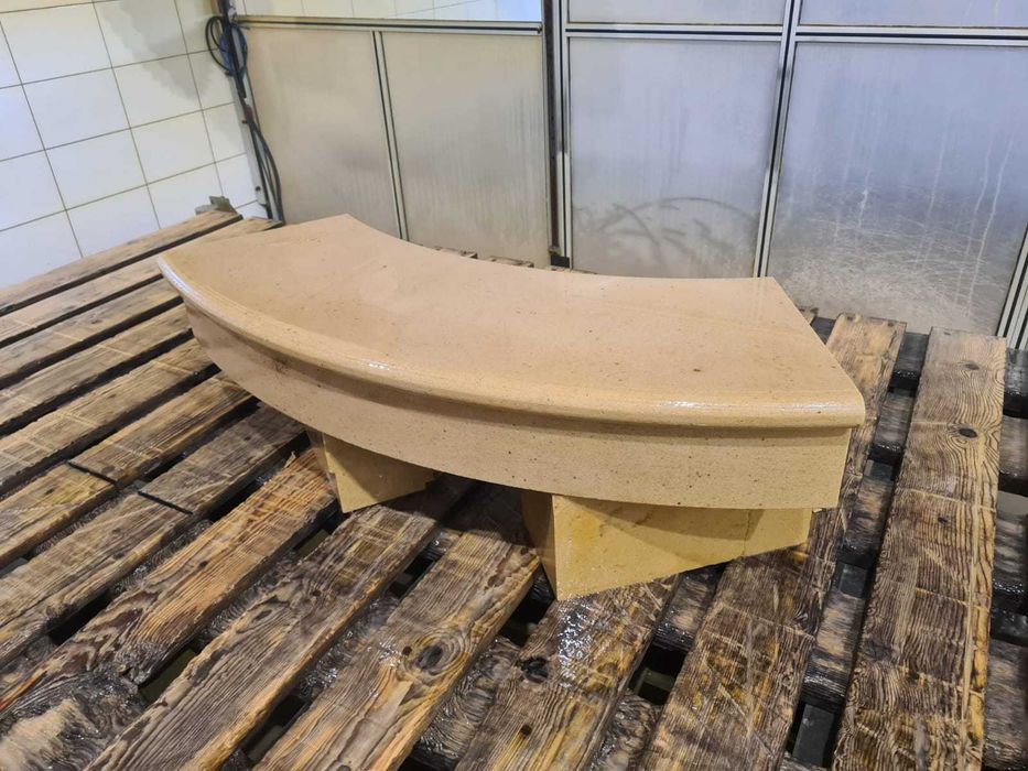 59. Stopień schodowy z piaskowca | Profil T05 |100×35×18 cm| Na wymiar