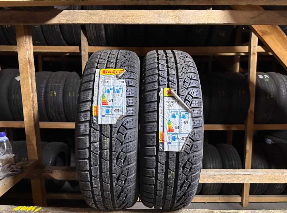 Шини зима нові 205/65R17 PIRELLI SOTTOZERO WINTER 210 2шт 8,5+мм