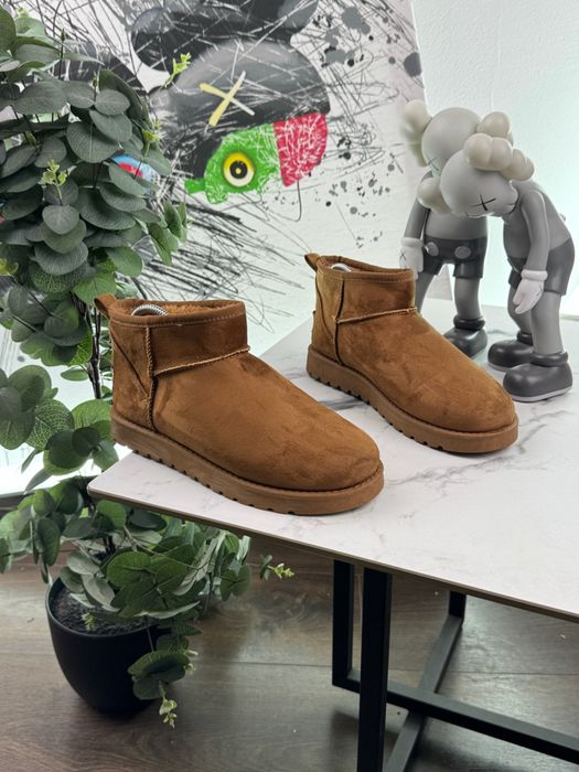 Зимові ботінки UGG Classic Ultra 38 розмір Е9945