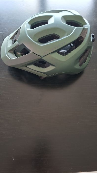 Capacete Rockrider EXPL500 novo