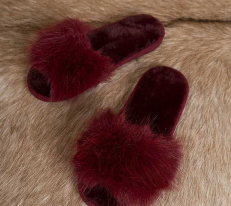 пухнасті тапочки