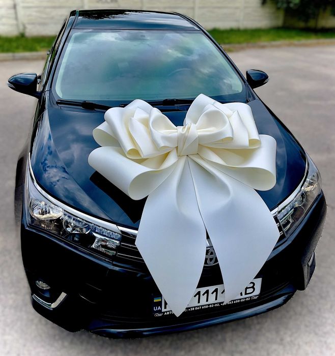 Бант на машину: стиль и праздник ( 1 метр )