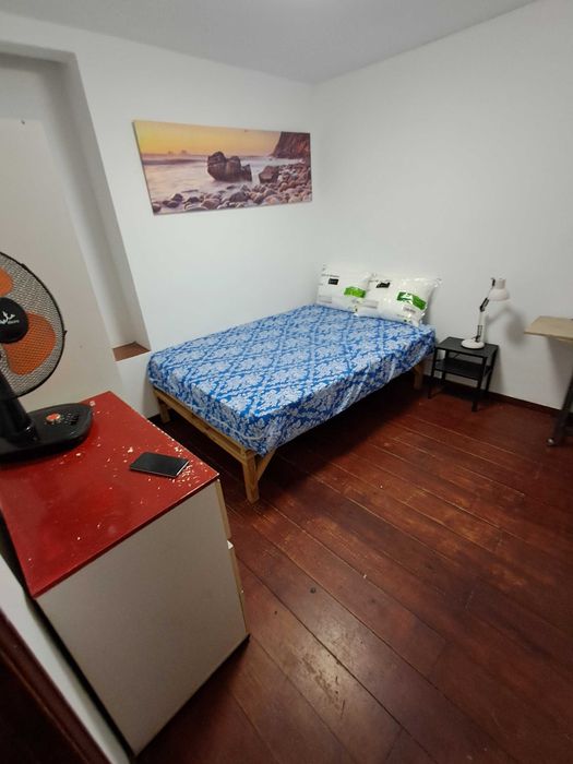 Quarto de CASAL. BELÉM, Lisboa. Entrada imediata.