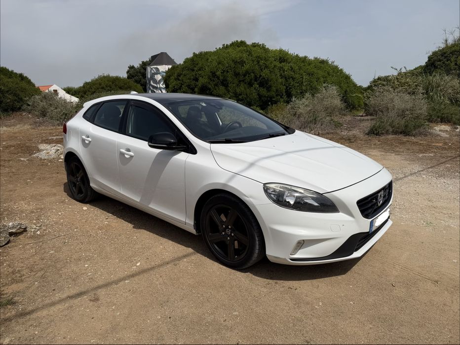 Volvo V40 D4 R-Design 2014