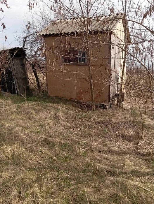 СРОЧНО.Продам участок в Безлюдовке