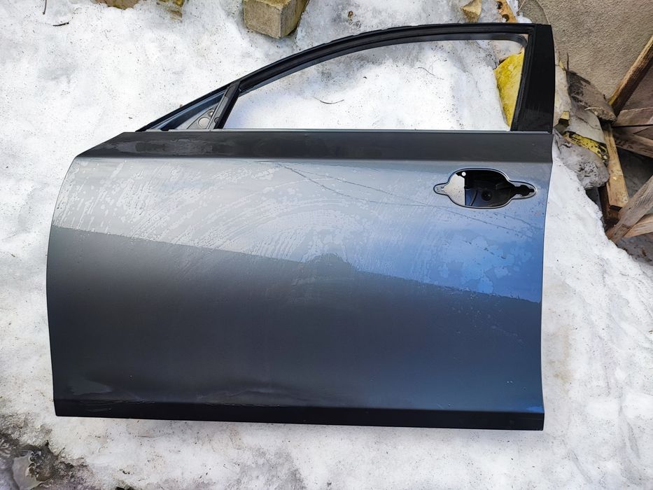 Передні двері BMW E60