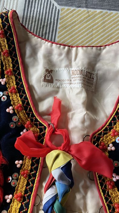 Strój krakowski moda i styl rękodzieło