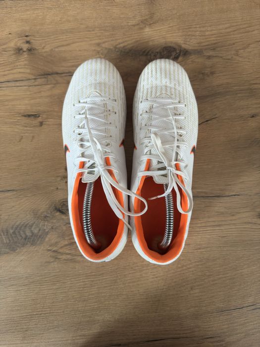 Korki piłkarskie Nike Mercurial