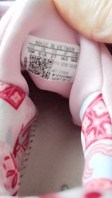 Кросівки Adidas кроссовки