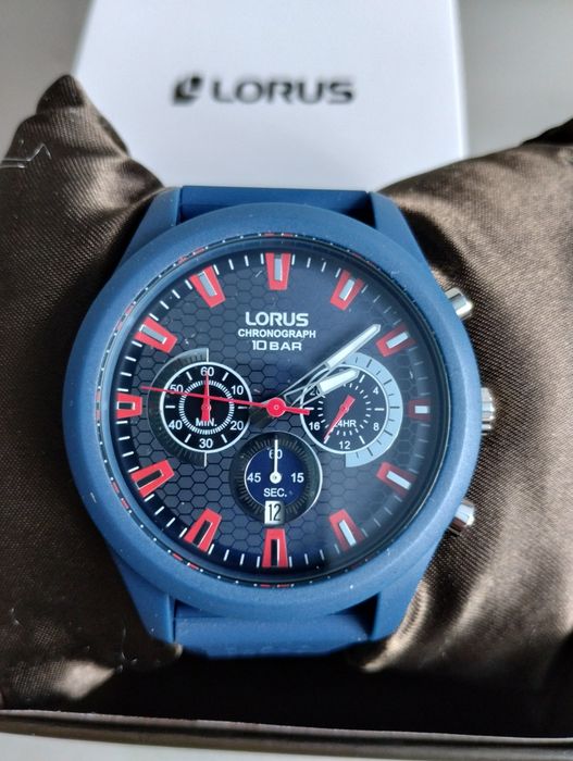 Nowy nieużywany zegarek marki Lorus RT373JX9