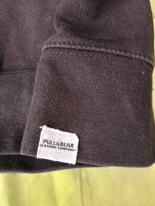 PULL & BEAR. Bluza męska z kapturem.