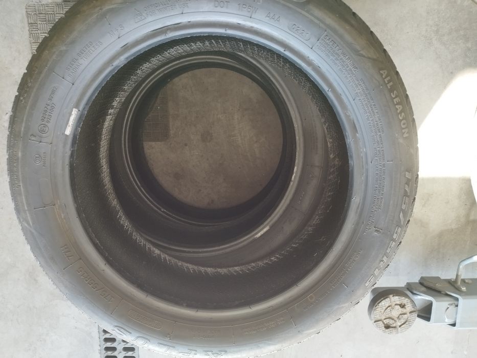 175/55 R15 wielosezonowe komplet