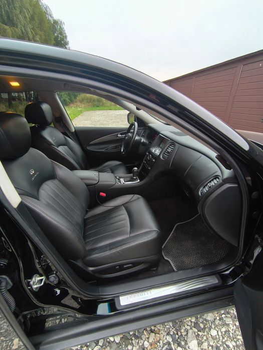 Infiniti EX