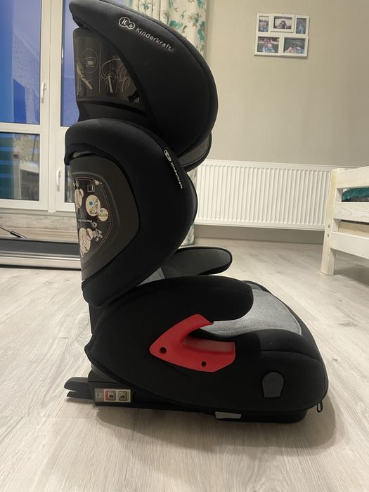 Автокрісло дитяче 15-36кг