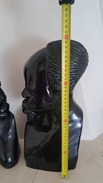 Arte africana em pau preto