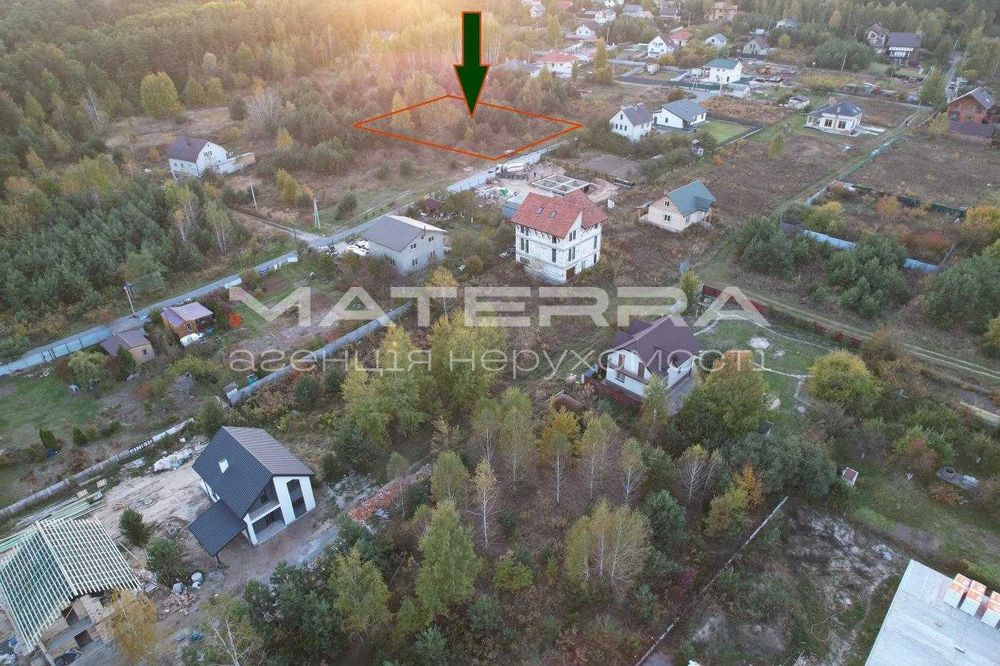 Круглик - Віта-Поштова Продаж ділянки 32.4 сотки з соснами