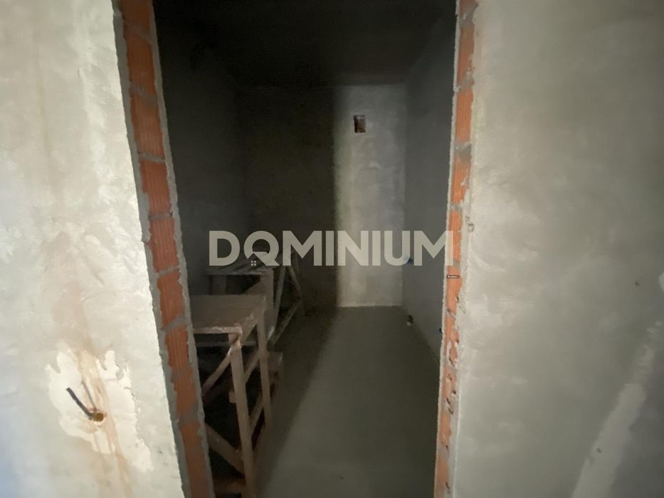 Продається 3 кімнатна квартира в м. Хуст