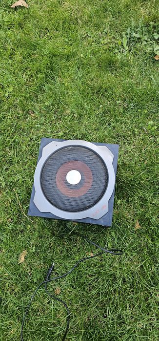 Głośnik niskotonowy subwoofer Trust GXT38 Tytan