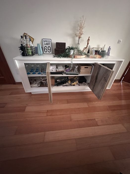 Aparador / movel como novo