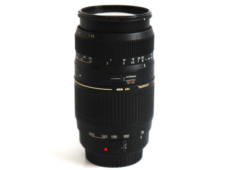 Lente Tamron AF 70-300mm LD Di TELE-MACRO SEM FOCO