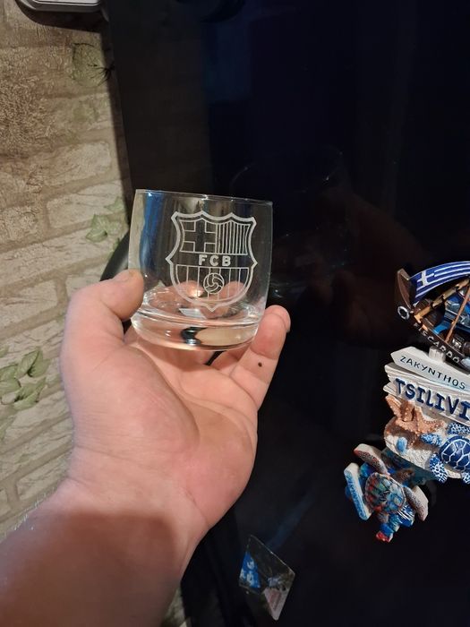 Grawerowanie szkła szklanek szyb