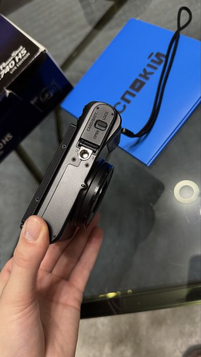 Canon PowerShot SX740