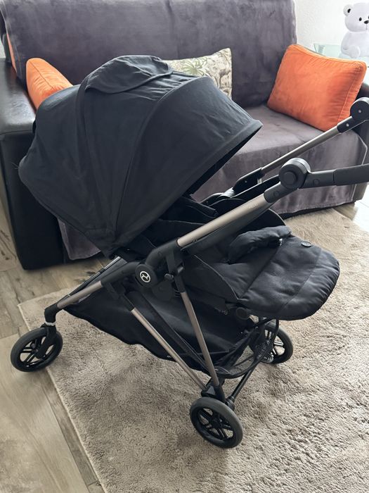 Carrinho de bebe. cybex melio com ovonho e adaptadores