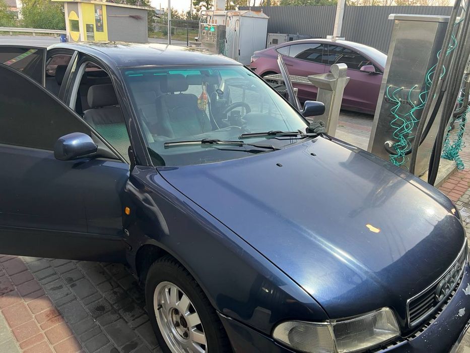 Продам Audi A4 B5