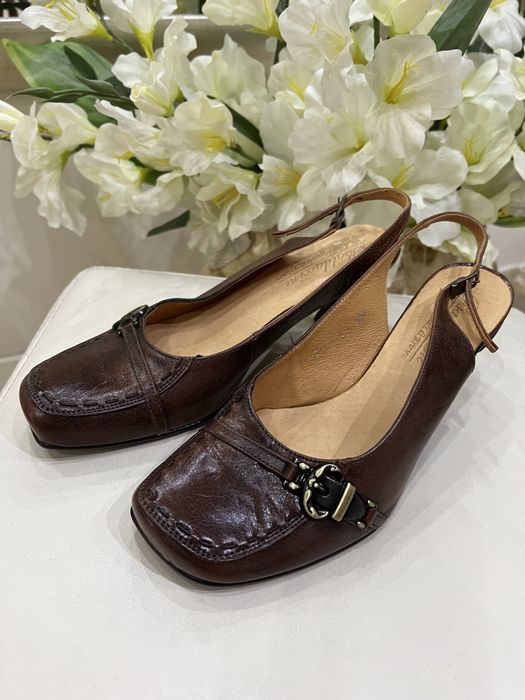 Buty brązowe na obcasie 36