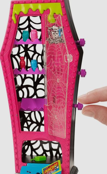 Monster high kanapa i szafa zestaw