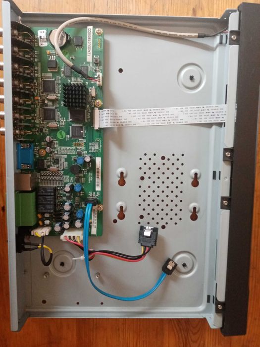 Rejestrator Cyfrowy BCS-0804LE-AS DVR 8 kanałów 3D D1 50 KL/S