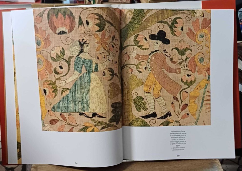 Livro " Colchas de CASTELO BRANCO " => Raro e NOVO