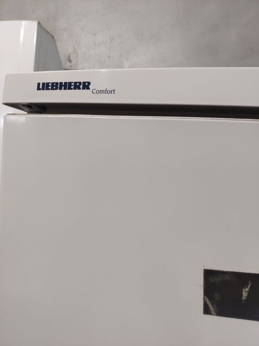 Холодильник Liebherr