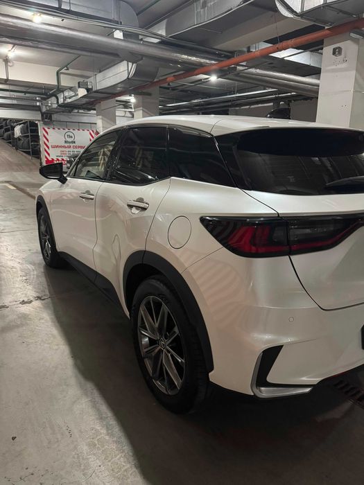 Lexus LBX Hybrid 2023, 51 тис. км, перший власник, офіційний сервіс