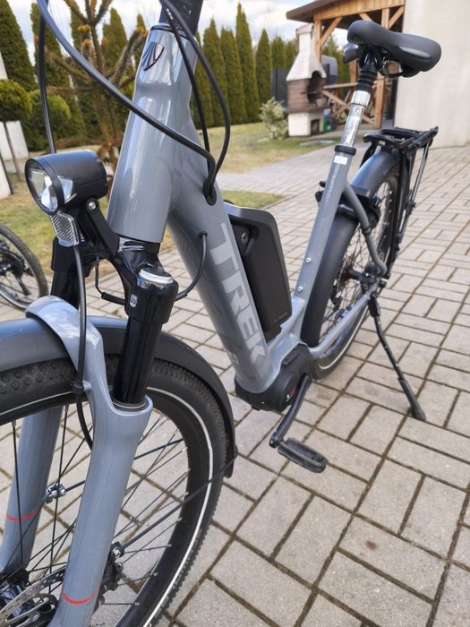 Rower trekingowy elektryczny Trek Bosch Performance Line CX SUPER STAN