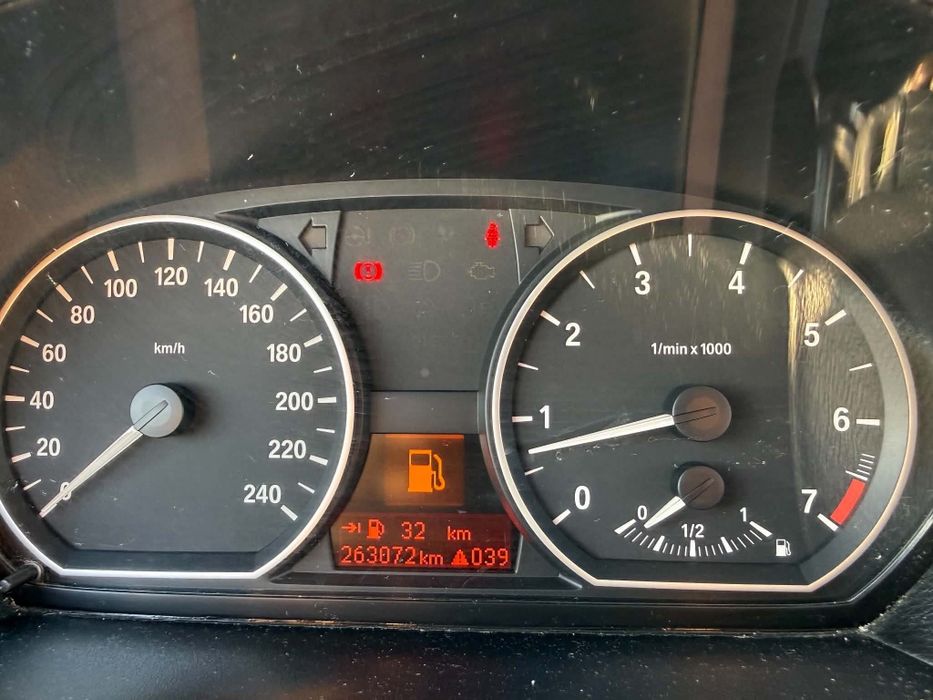 BMW seria 1 E87.