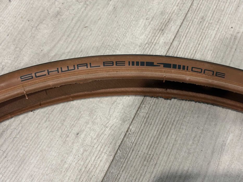 Opona Schwalbe One 700x30C Tube Only