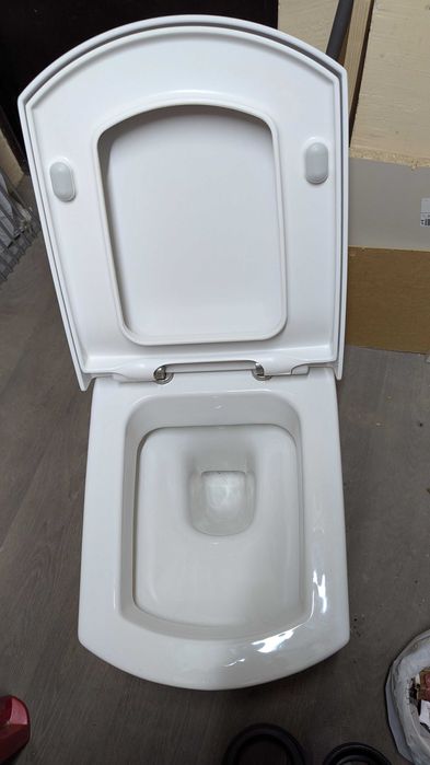 Продам унитаз Villeroy&Boch