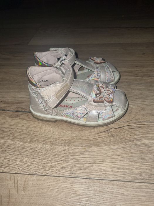 Sandalki badoxx r 24