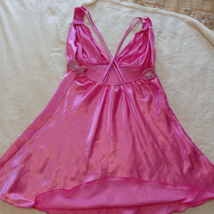 Шелковый пинюар скружевом