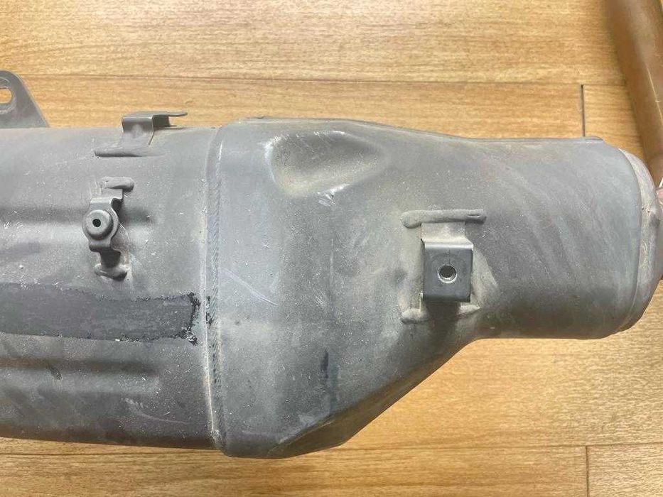 ESCAPE ORIGINAL SUZUKI PARA V-STROM DL650