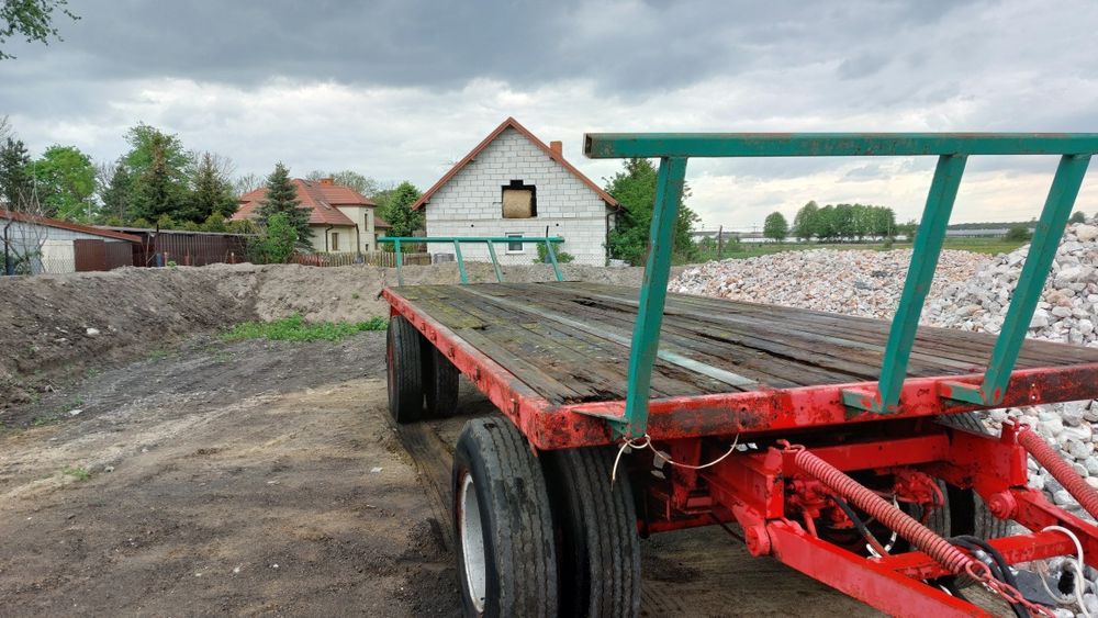 Przyczepa do bel siana słomy platforma resor