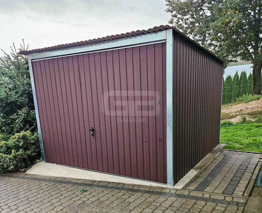 Garaż blaszany 3x4 m - wolnostojący - brama uchylna - spad w tył GB134