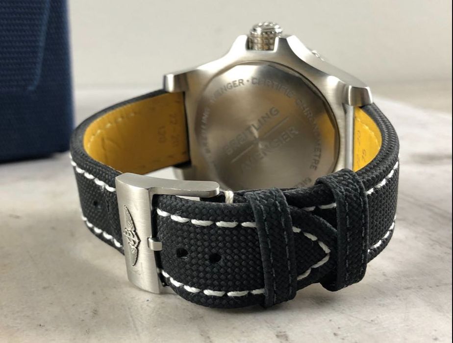Relógio Breitling Avenger