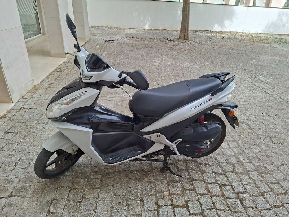 Vendo Scooter Honda NSC 50 R