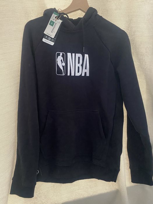 bluza czarna NBA firmy decathlon rozmiar 2xl